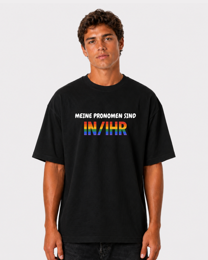 Meine Pronomen sind IN/IHR T-Shirt