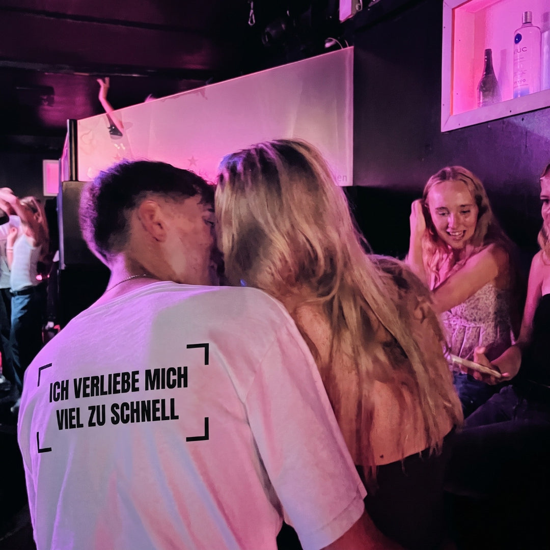 Ich verliebe mich viel zu schnell T-Shirt